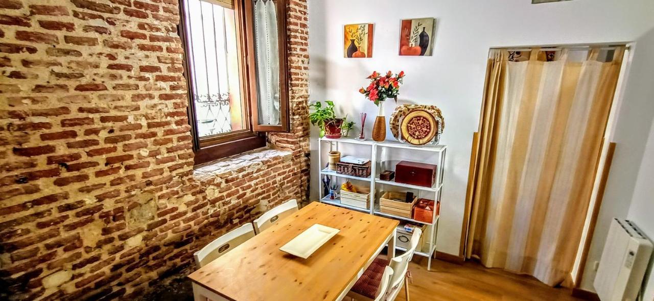 Apartamento Lavapies Al Lado Del Rastro Madrid Bagian luar foto